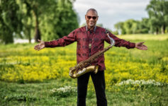 Kirk Whalum